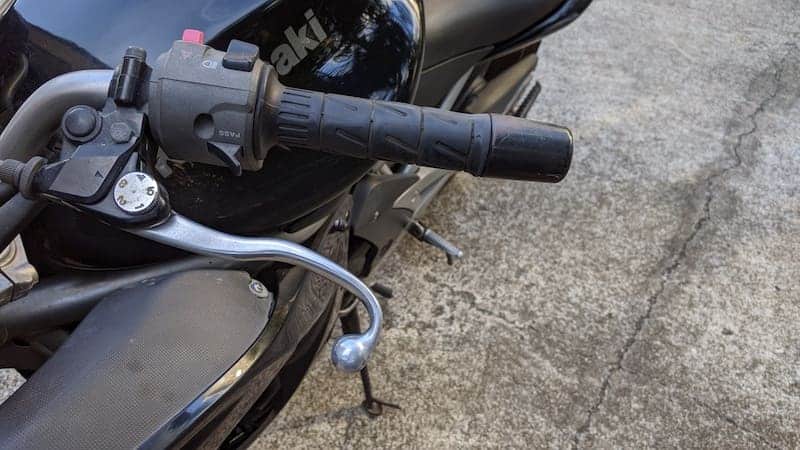 Restoring a cheap motorcycle Ninja 650R bent lever