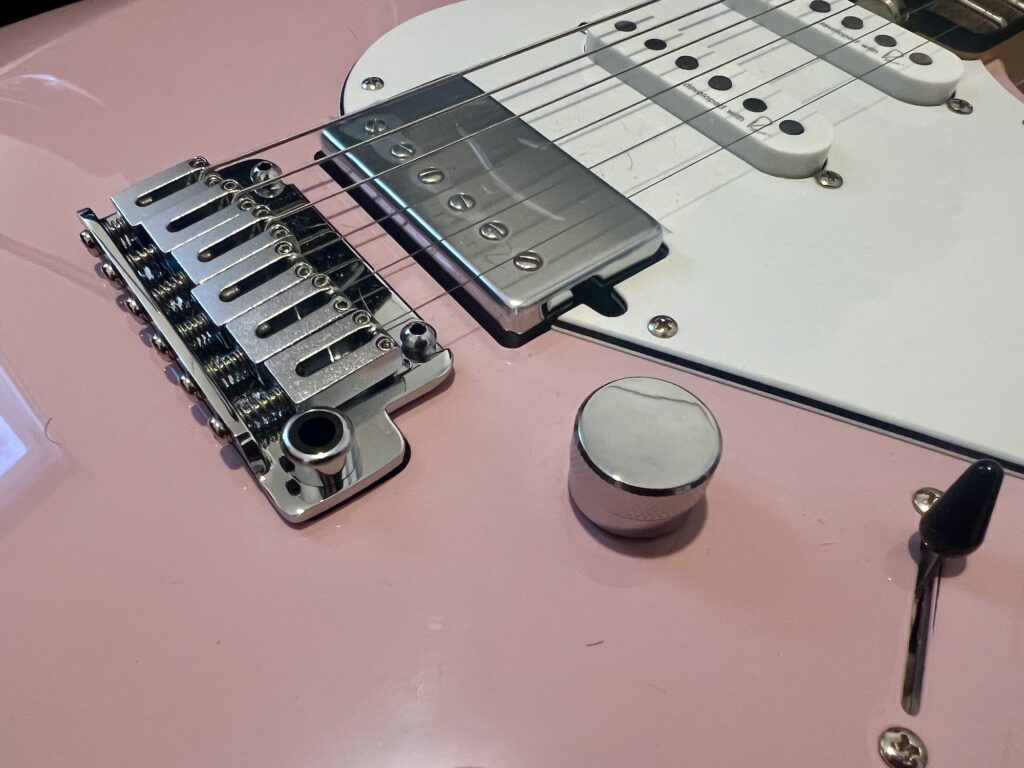 Yamaha Pacifica Standard Plus PACS12 Ash Pink 4